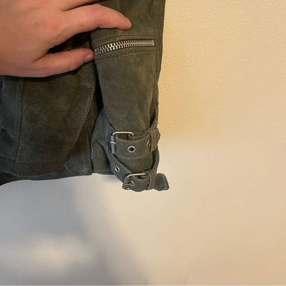 BlankNYC Suede Moto Jacket 🖤✨ *cross-listed* - Picture 8 of 9